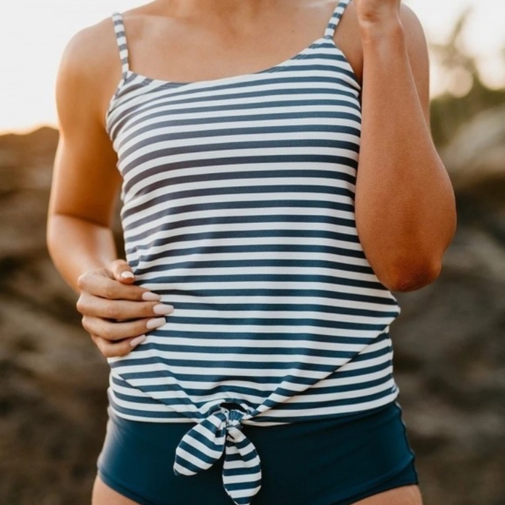 NWOT Stripes Tankini Top